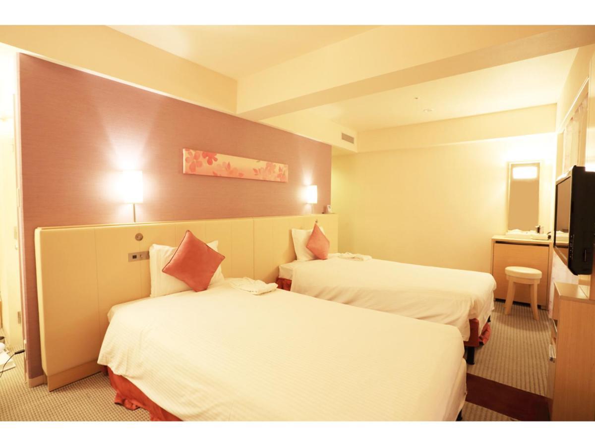 Smile Hotel Naha City Resort Bagian luar foto
